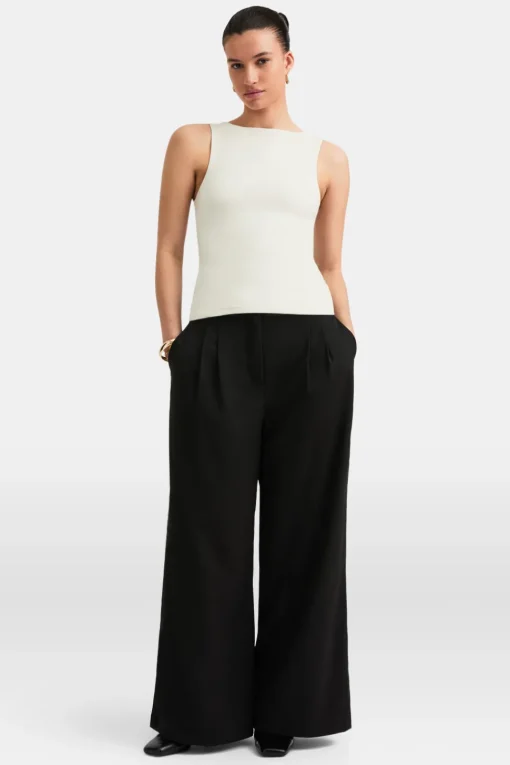365 Boat Neck Tank - Vanilla