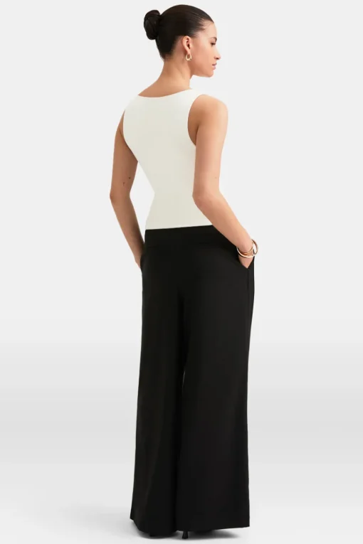 365 Boat Neck Tank - Vanilla