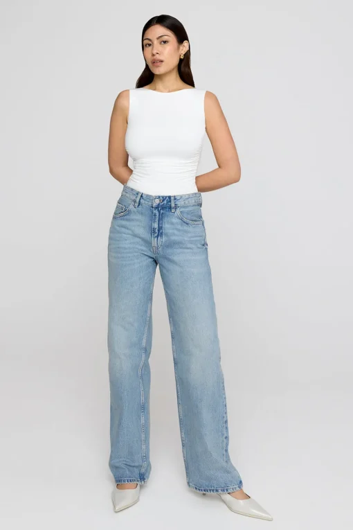 365 Ruched Side Open Back Top - Coconut Milk