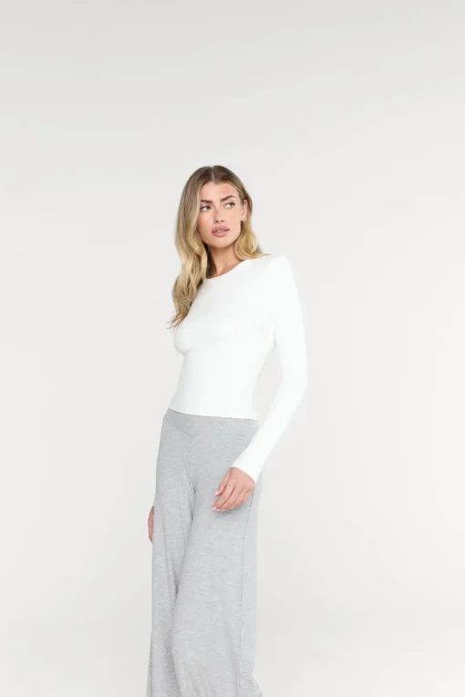 365 Sculpting Lounge Long Sleeve Top - Coconut Milk