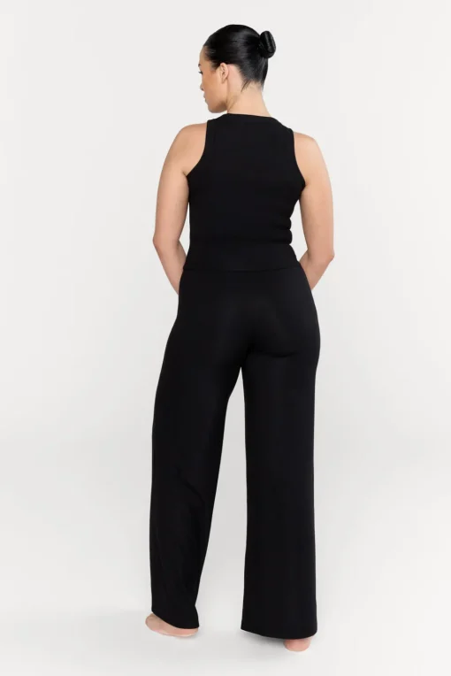 365 Sculpting Lounge Racer Tank - Shadow Black