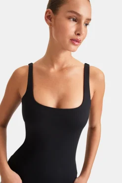 DayFlex Built-In Support Essential Square Neck Vest - Shadow Black