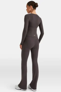 DayFlex Built-In Support V Neck Long Sleeve Top - Cool Espresso