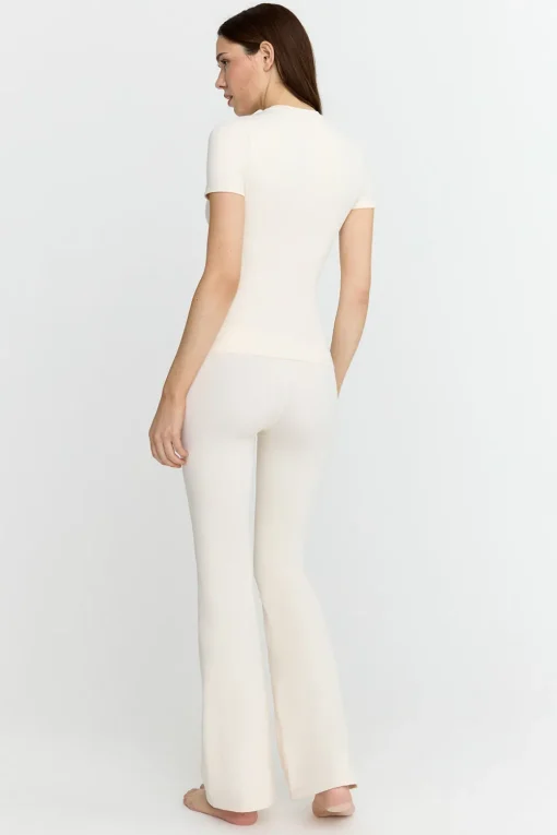 DayFlex Essential Full Length T-Shirt - Buttermilk
