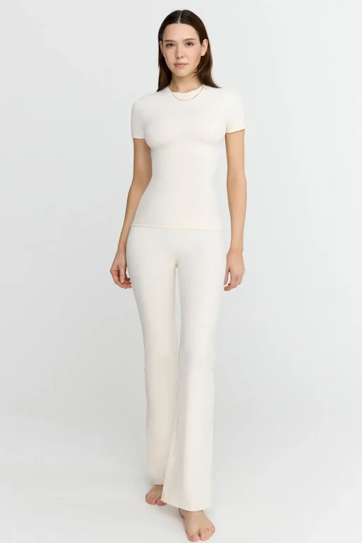 DayFlex Essential Full Length T-Shirt - Buttermilk