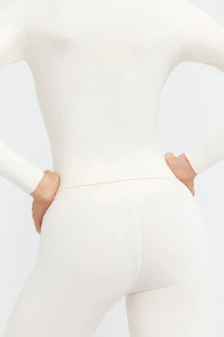 DayFlex Essential Long Sleeve Top - Buttermilk