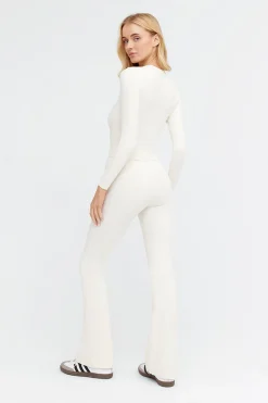 DayFlex Essential Long Sleeve Top - Buttermilk