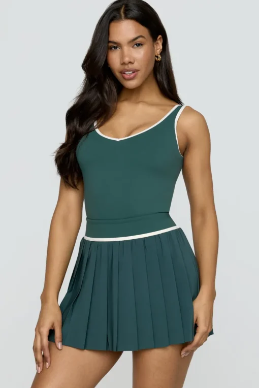 DayFlex Pleated Tennis Skort - Hunter Green And Buttermilk