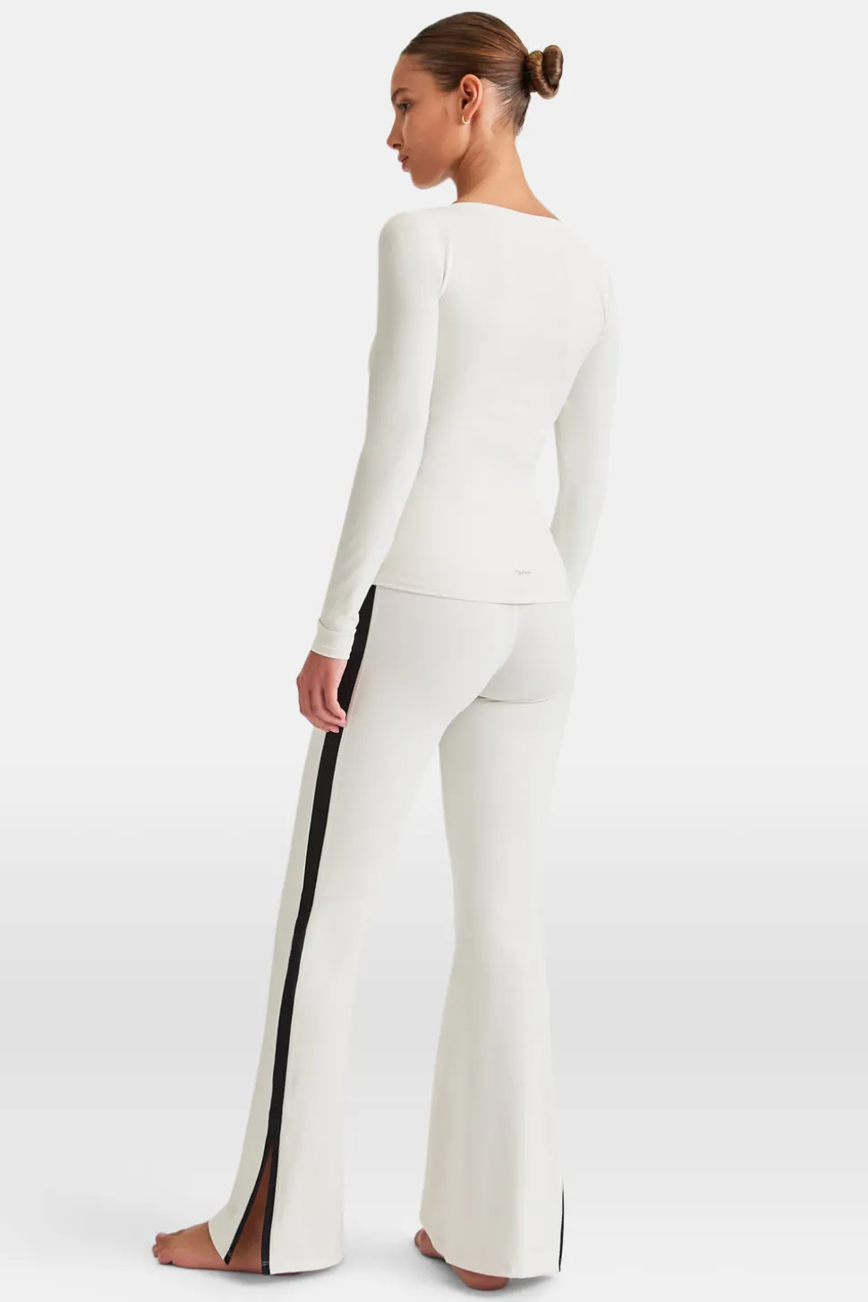 DayFlex Scoop Neck Top - Ivory