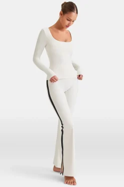 DayFlex Scoop Neck Top - Ivory