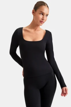 DayFlex Scoop Neck Top - Shadow Black