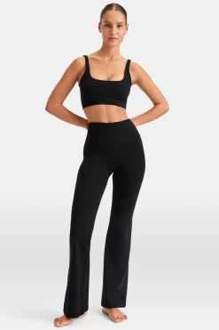 DayFlex Square Neck Sports Bra - Shadow Black