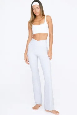 DayFlex Square Neck Sports Bra - White