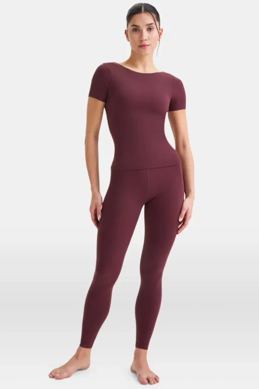 DayFlex Twist Back T-Shirt - Burgundy