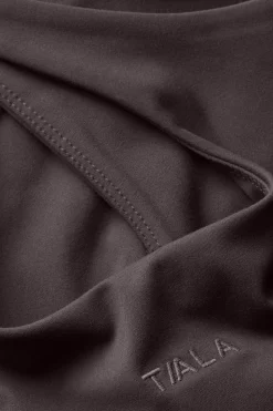 DayFlex Twist Front Sports Bra - Cool Espresso
