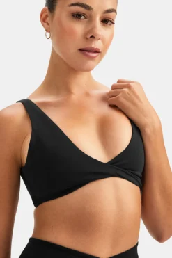 DayFlex Twist Front Sports Bra - Shadow Black