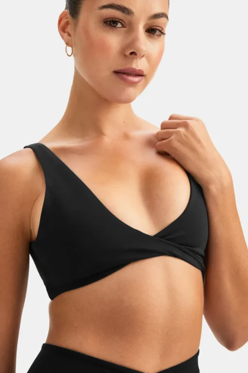 DayFlex Twist Front Sports Bra - Shadow Black