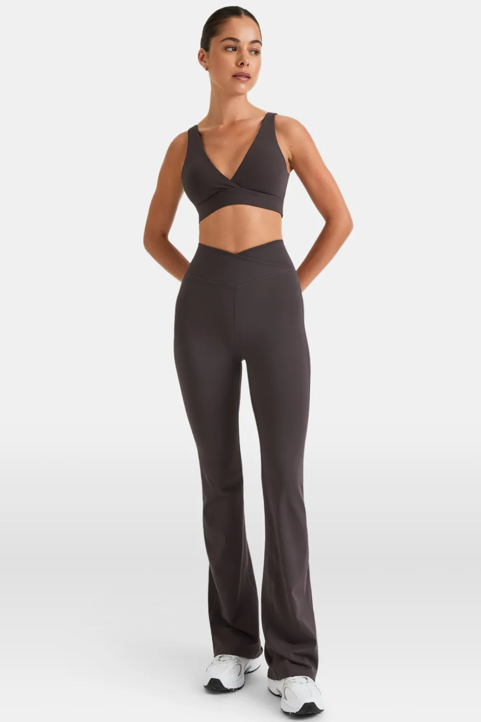 DayFlex V Neck Sports Bra - Cool Espresso