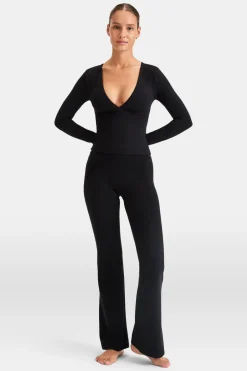 DayFlex V Neck Top - Shadow Black