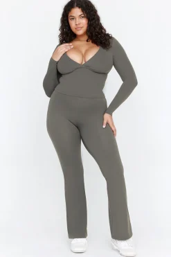 DayFlex Wrap Flared Yoga Pant - Dark Olive