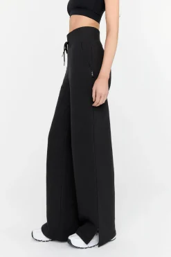 Everyday Wide Leg Jogger - Black