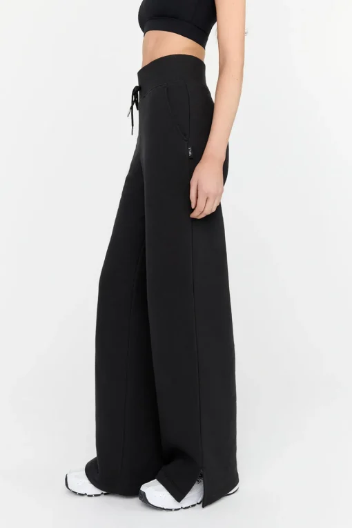 Everyday Wide Leg Jogger - Black