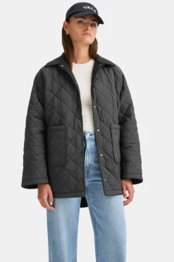 Quilted Reversible Barn Jacket - Black