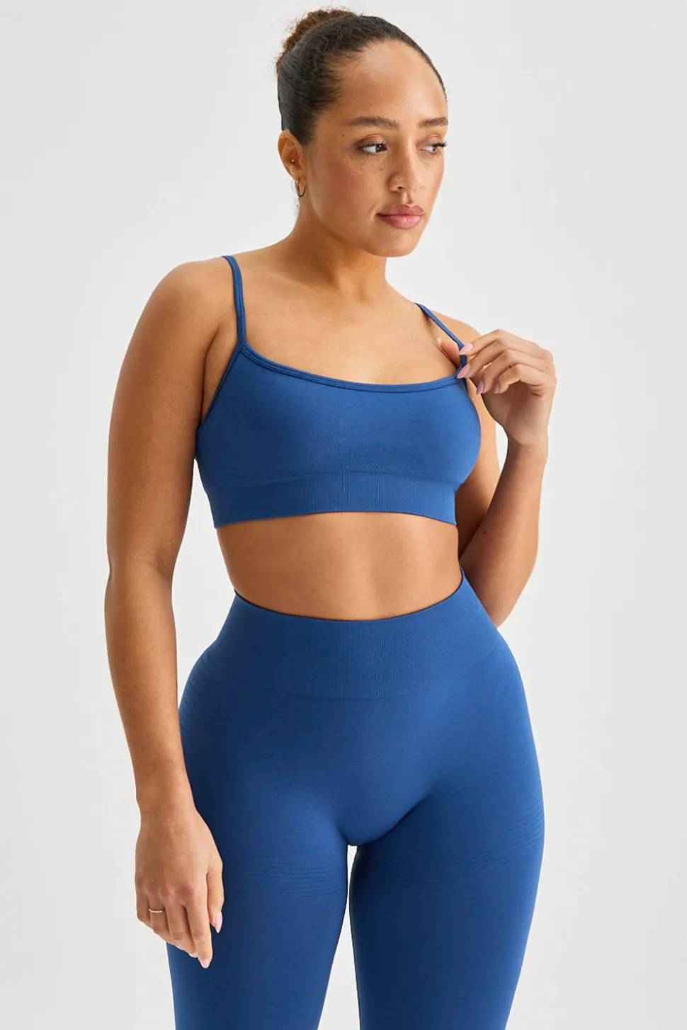 Sculpt Seamless Bandeau Sports Bra - Cobalt Blue