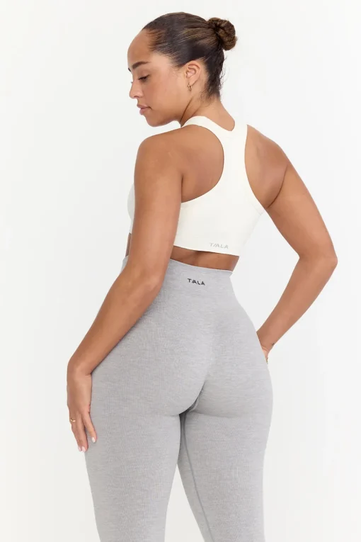 Sculpt Seamless Ribbed Racer Sports Bra - Milk Marl