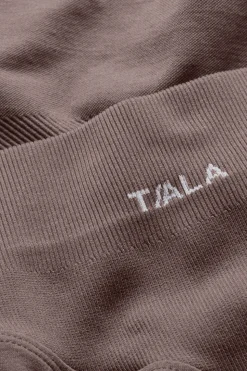 Sculpt Seamless UltraSculpt Shorts - Dark Truffle