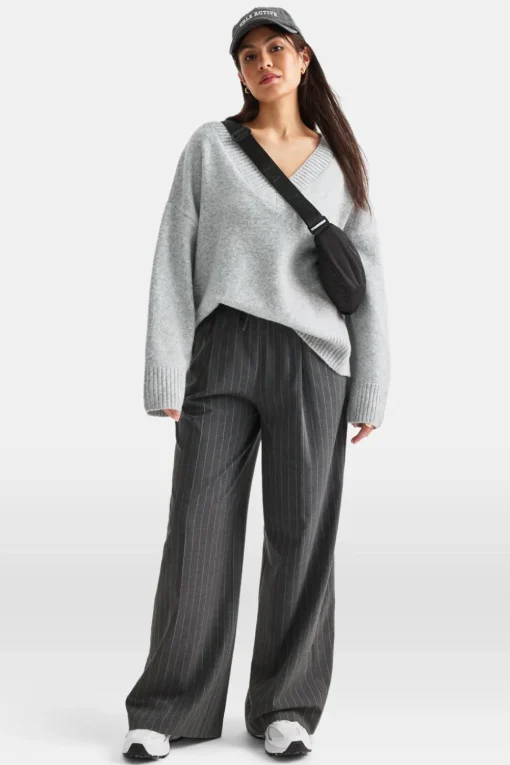 V Neck Jumper - Grey Marl