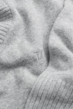 V Neck Jumper - Grey Marl